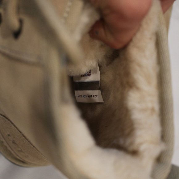 NIB UGG MEN'S HIGH NEUMEL SUEDE SHEARLING LINED ANKLE WINTER WORK BOOTS - Picture 8 of 9